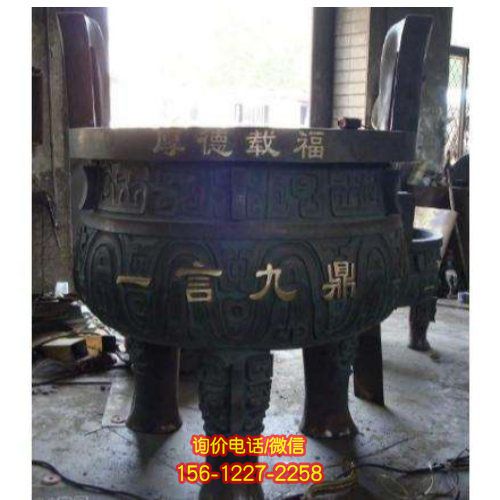 精美青銅浮雕雕塑，非凡裝點景區(qū)寺院