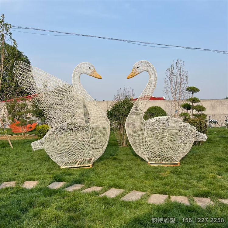 不銹鋼抽象天鵝雕塑,不銹鋼鏤空發光天鵝雕塑 不銹鋼抽象天鵝雕塑,不銹鋼鏤空發光天鵝雕塑