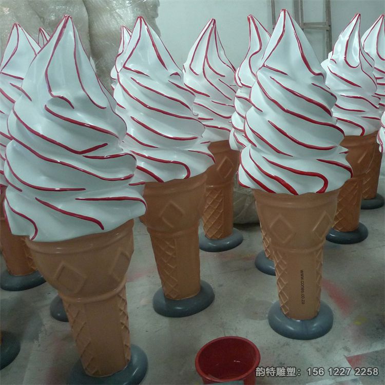 供應(yīng)大型玻璃鋼冰激凌雕塑，仿真冰激凌雕塑
